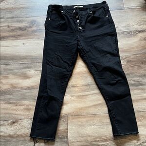 Levi's Button-Fly Cropped Ankle Jeans